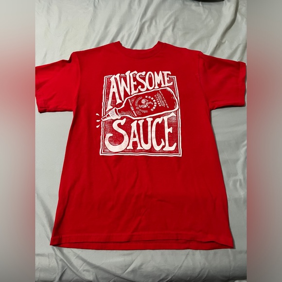 Sriracha Awesome Sauce T-Shirt Mens Size Medium Red - Picture 1 of 1